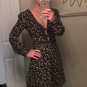 TopShop : long sleeve floral midi dress